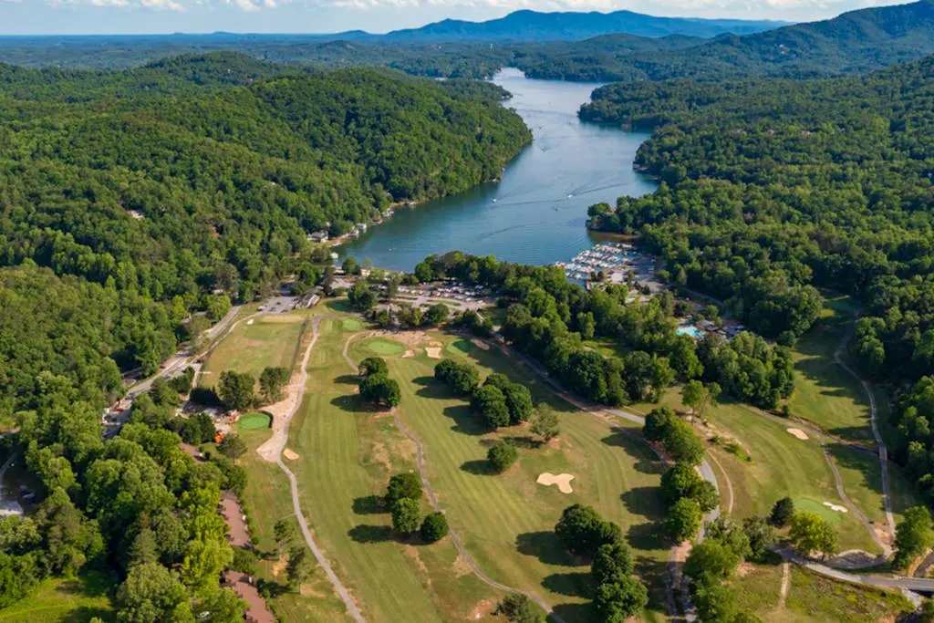 Rumbling Bald Resort Unit -2004