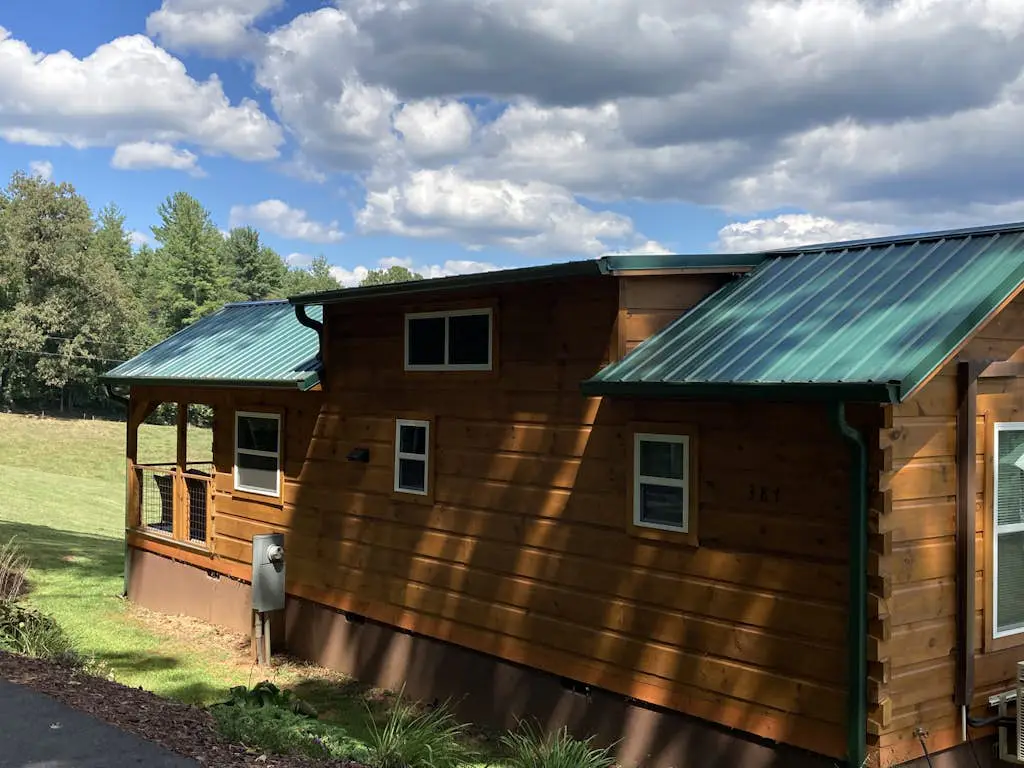 Cabin on Loye & Sunrise Cabin