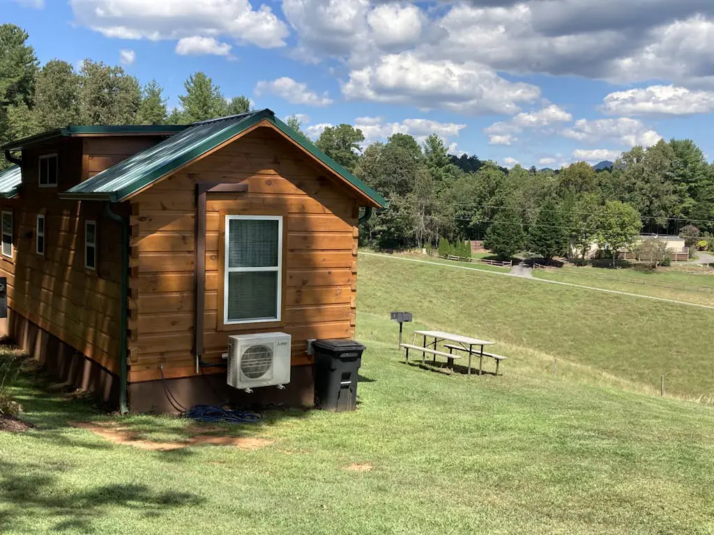Cabin on Loye & Sunrise Cabin