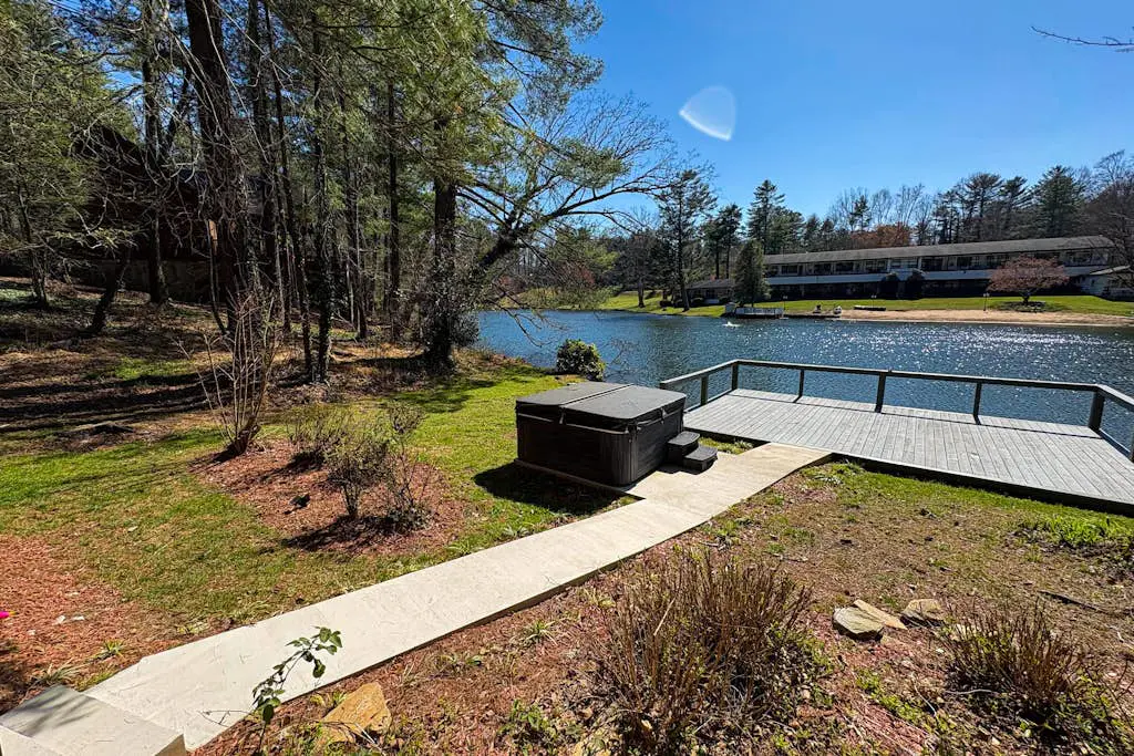 Home On The Lake