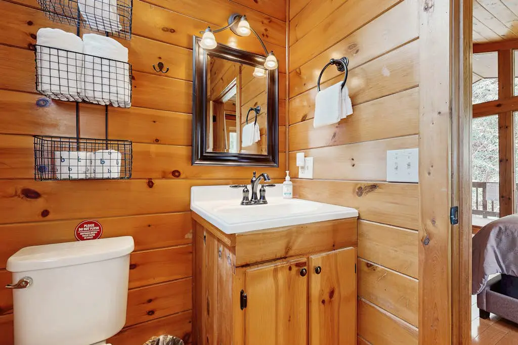 Creeksong Cabin