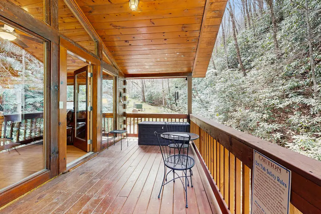 Creeksong Cabin