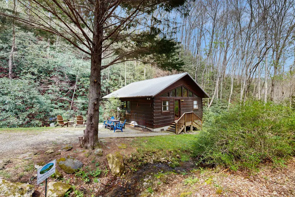 Creeksong Cabin