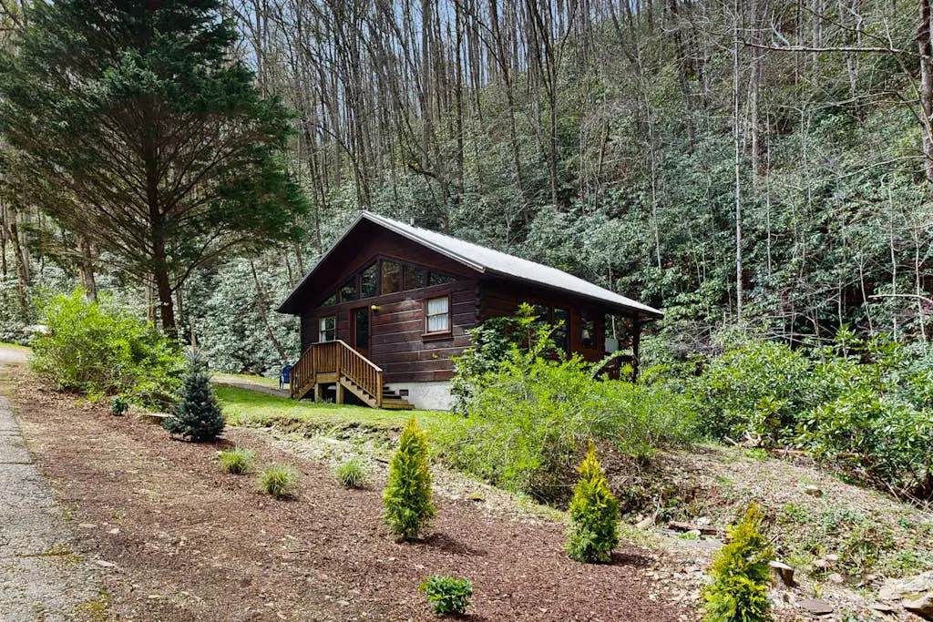 Creeksong Cabin