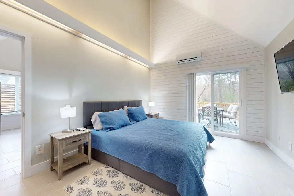 Sapphire Serenity - Full Condo