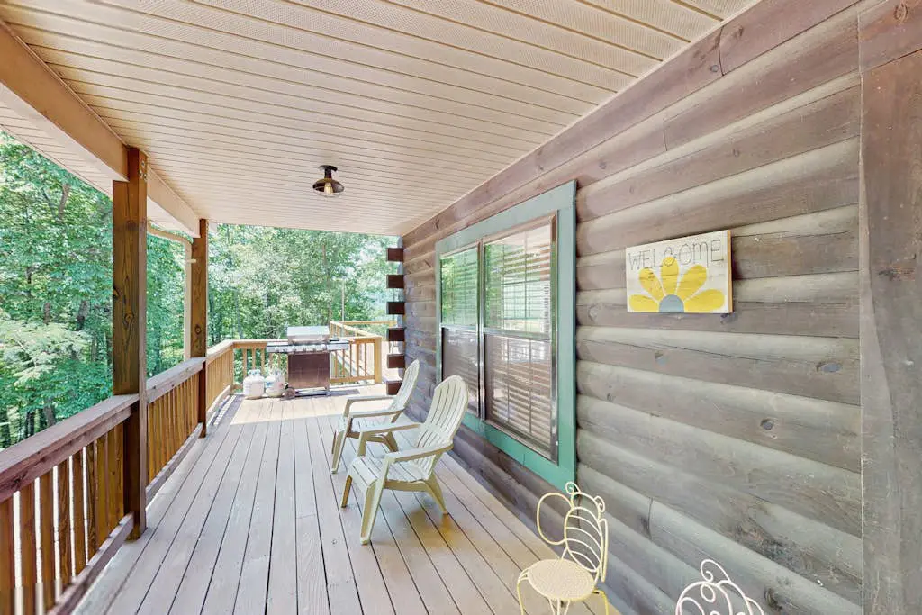 Happy Top Hideaway