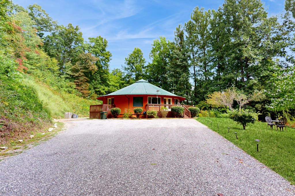 Circle House in the Smoky Mountains
