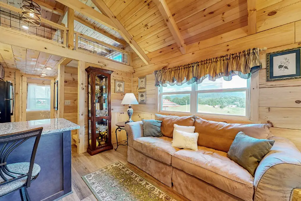 Sunrise Cabin