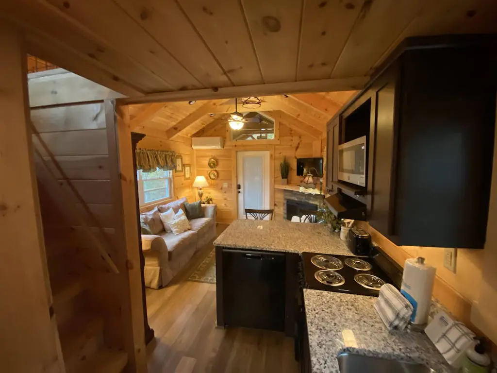 Sunrise Cabin