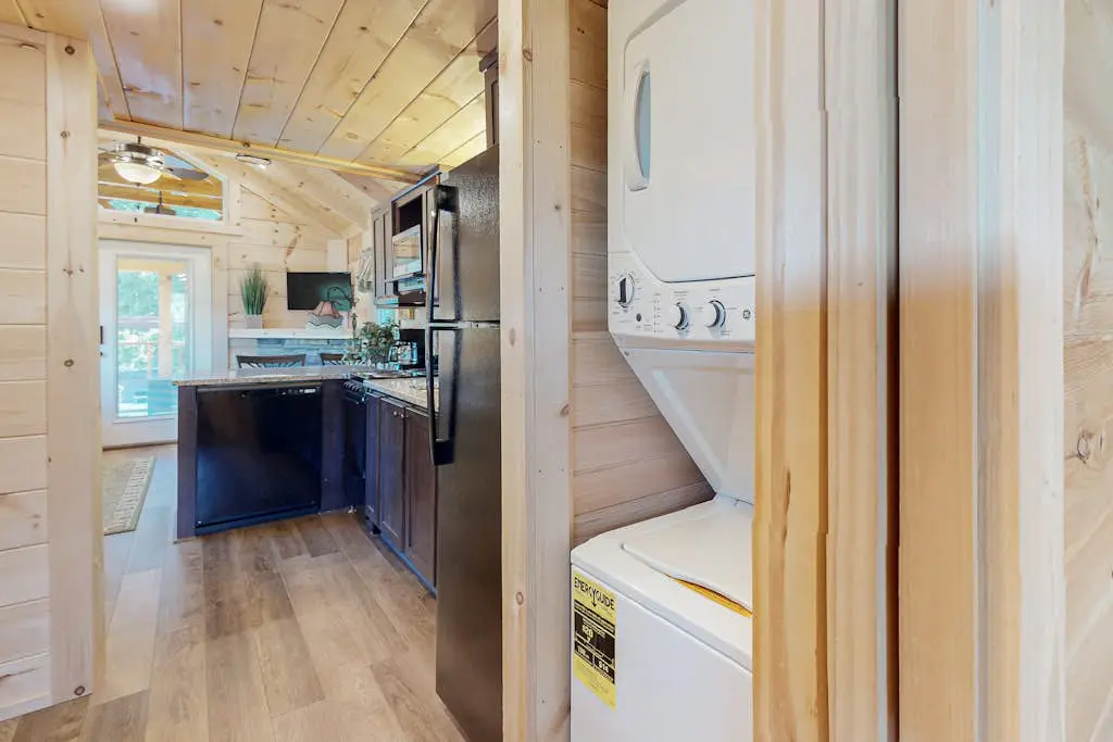Sunrise Cabin