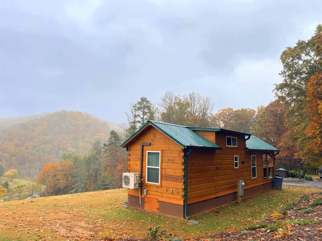 Sunrise Cabin