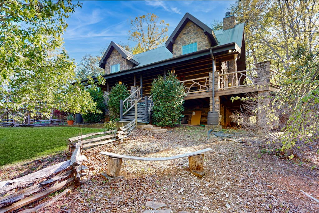 Cozy Block Cabin