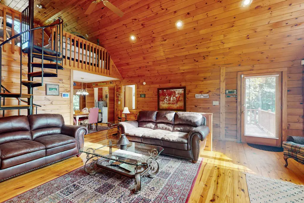 Alpine Lodge
