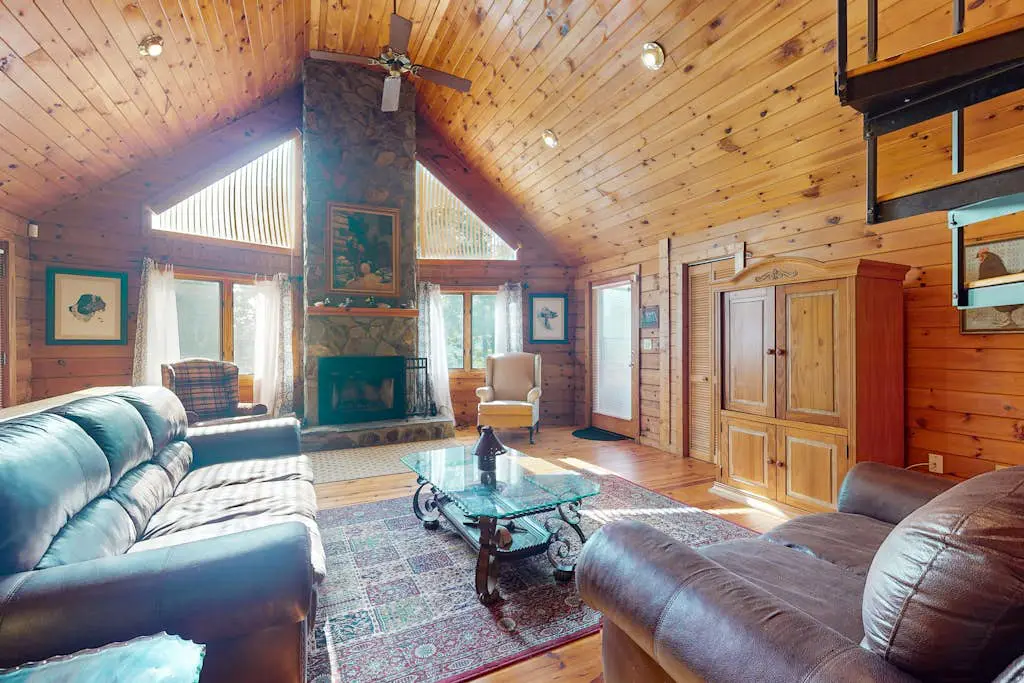 Alpine Lodge