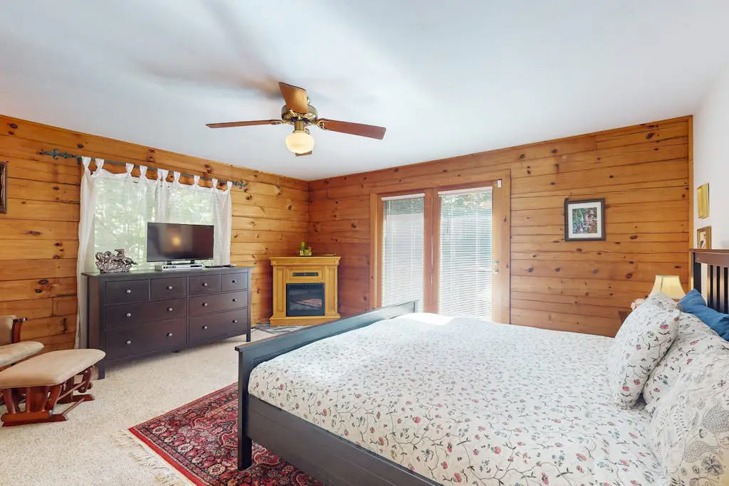 Alpine Lodge