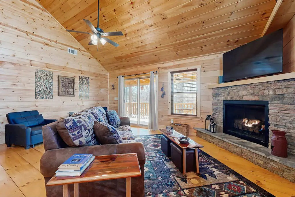 Highland Waters Hideaway