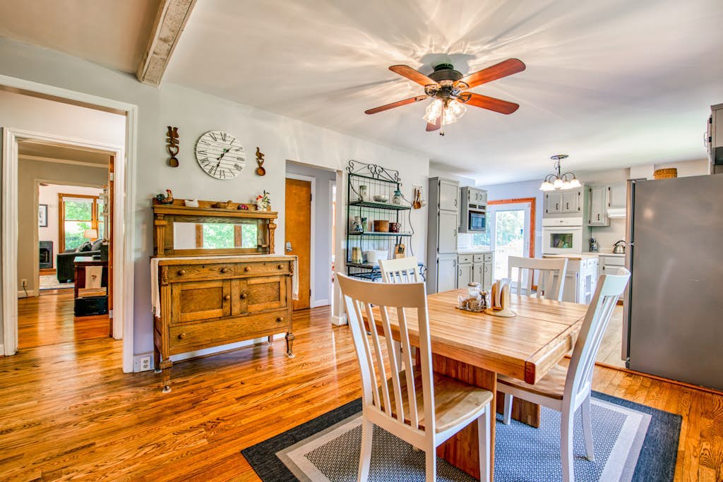 Charming home with fireplace, central AC, washer/dryer, & fast WiFi
