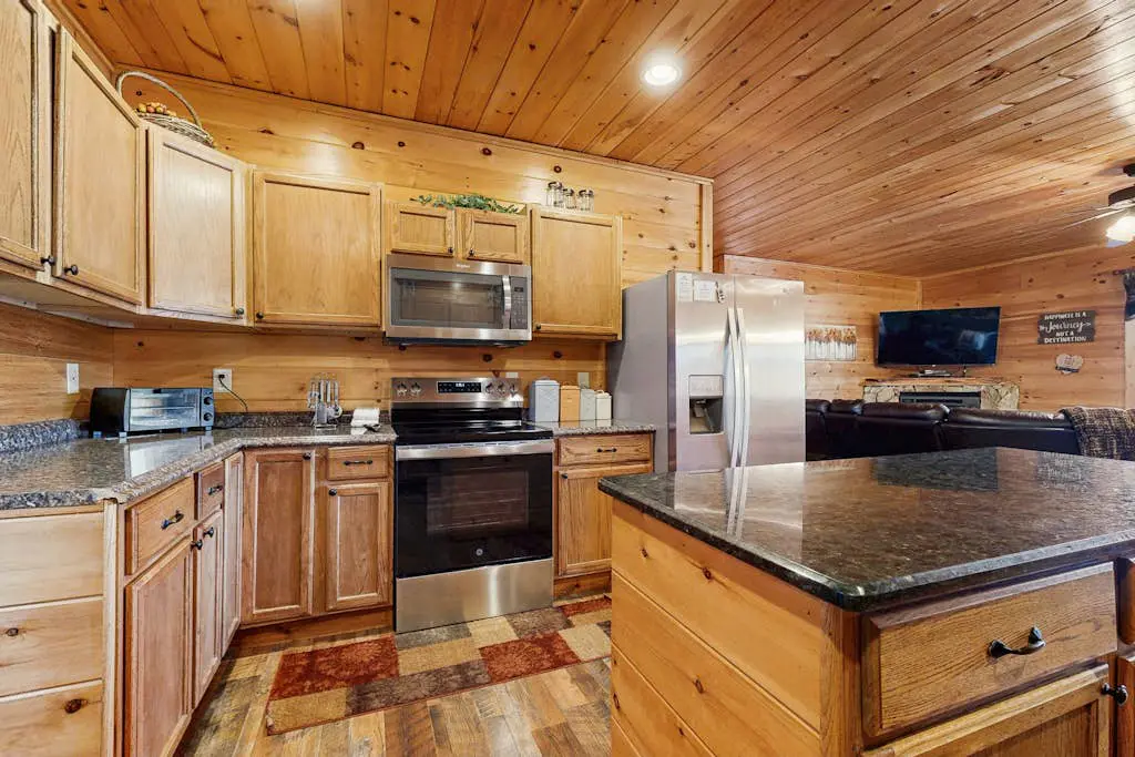 Town Mountain Lodge