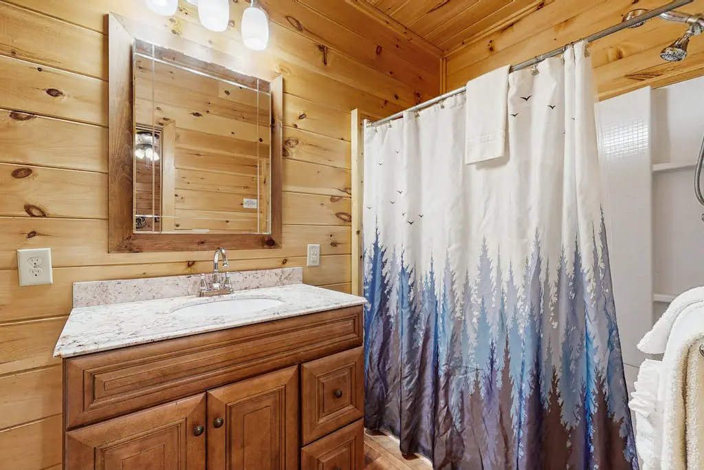 Town Mountain Lodge