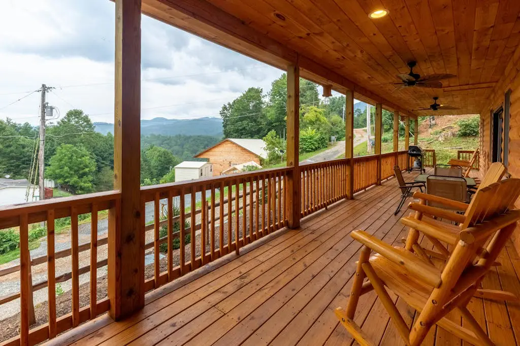 Town Mountain Lodge