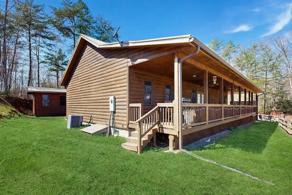 Town Mountain Lodge