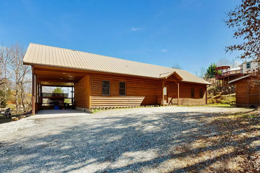 Town Mountain Lodge