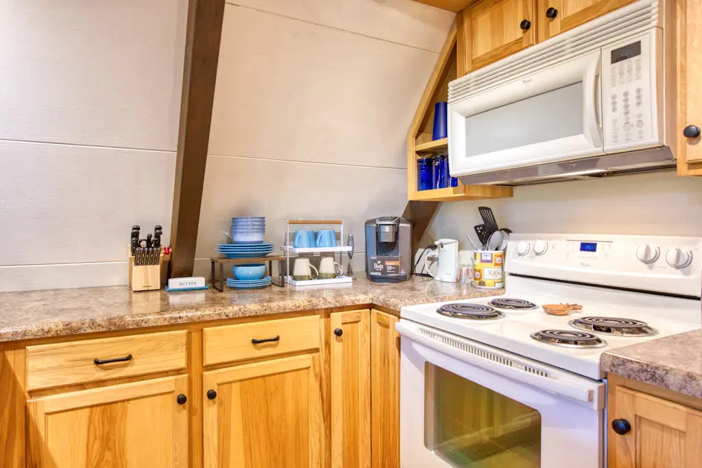Chalet at Peek's Creek