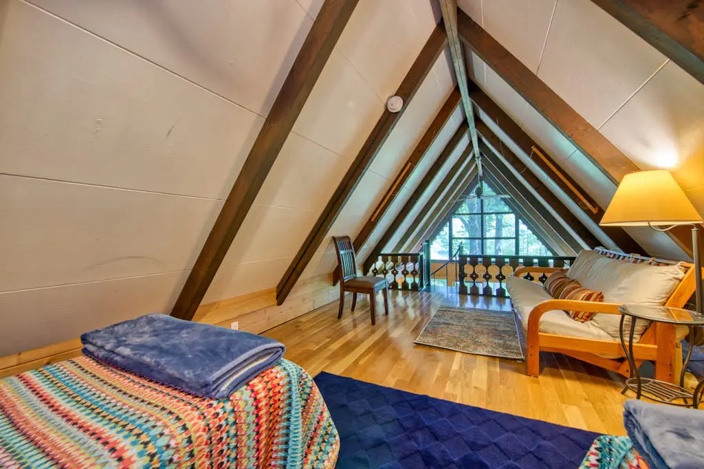 Chalet at Peek's Creek