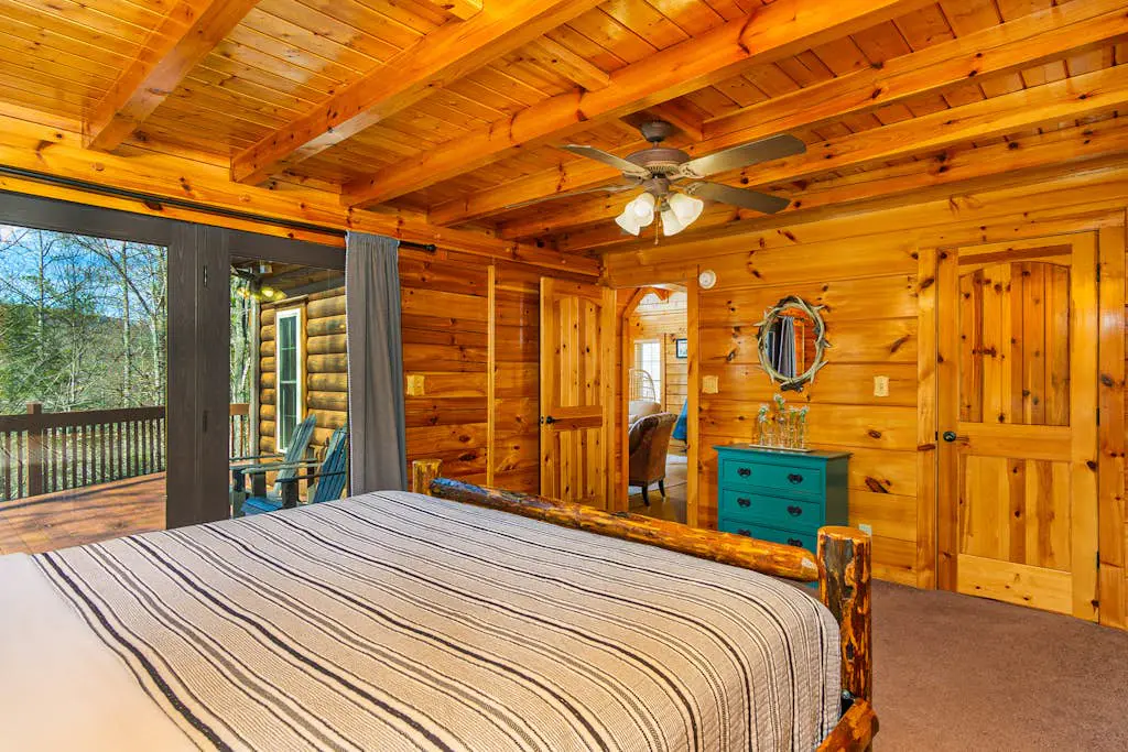 The Lovely Cabin