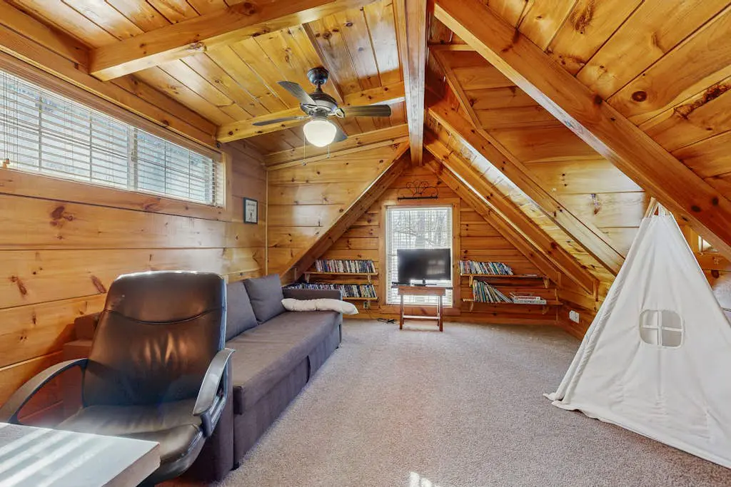 The Lovely Cabin