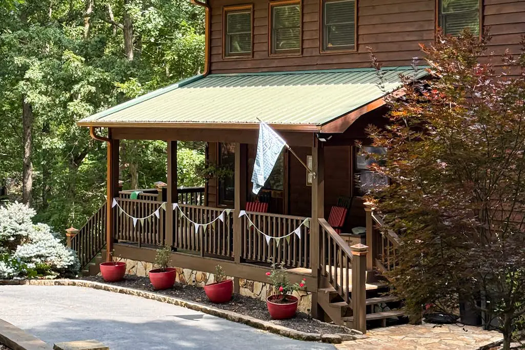 Oasis In the Mountains