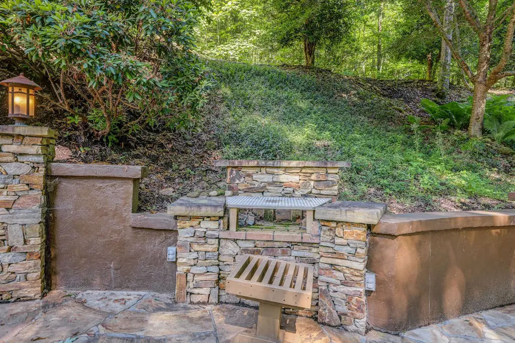 Oasis In the Mountains
