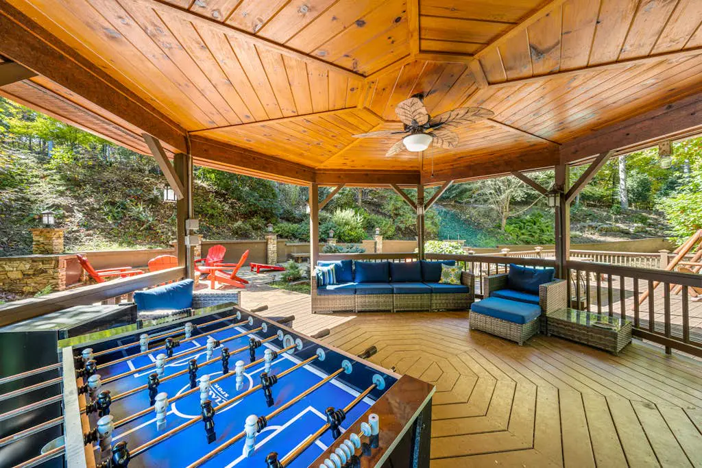 Oasis In the Mountains