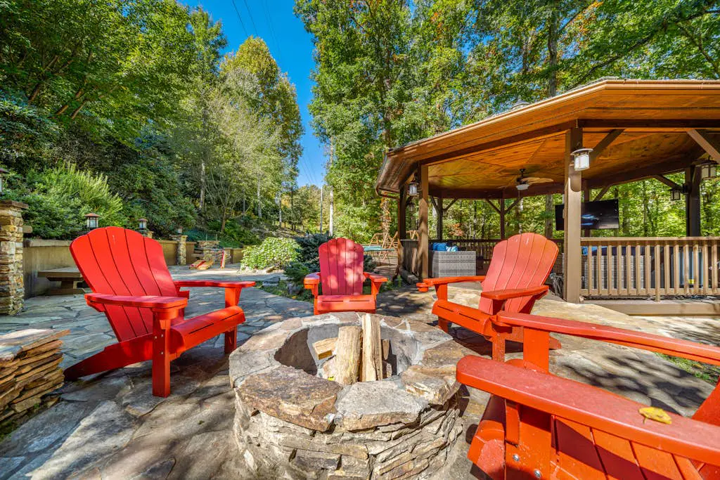 Oasis In the Mountains