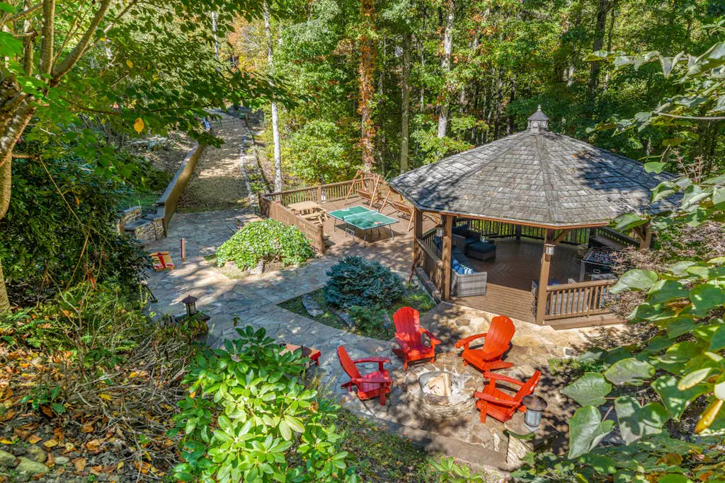 Oasis In the Mountains
