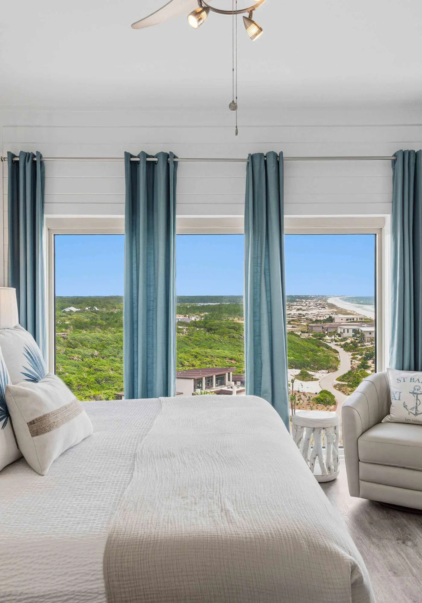 Spacious beachfront condo with gulf views