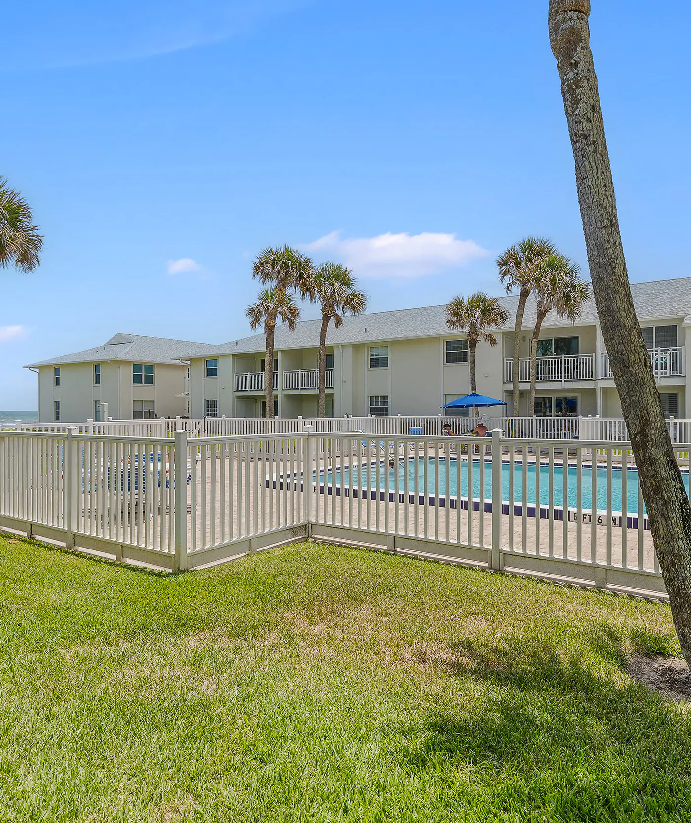 Colony Beach Club 133