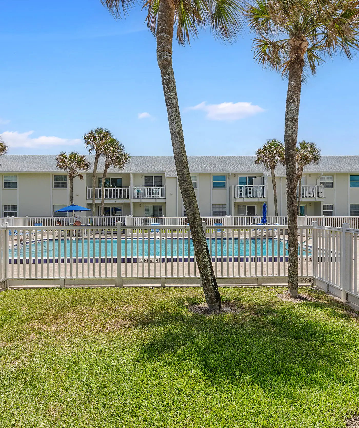 Colony Beach Club 133