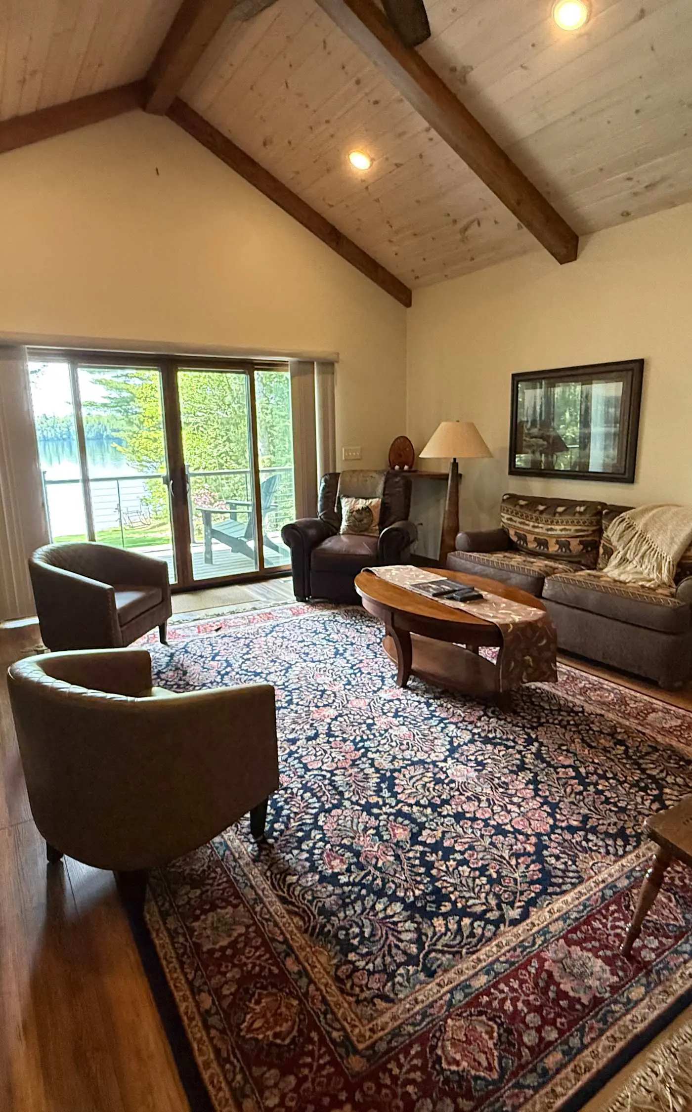 Linger Longer Lodge- on White Sand Lake, swim, bike & more