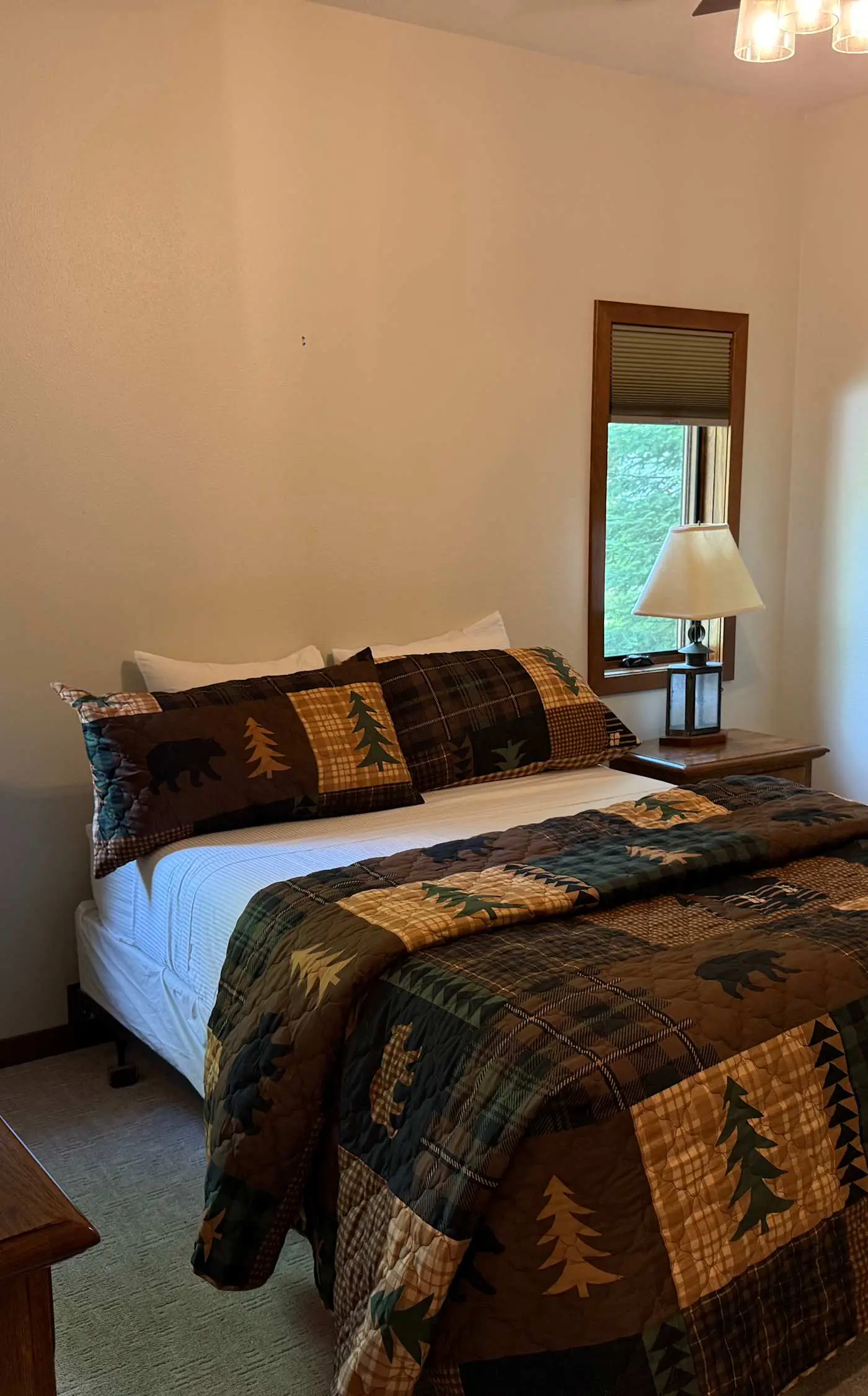 Linger Longer Lodge- on White Sand Lake, swim, bike & more