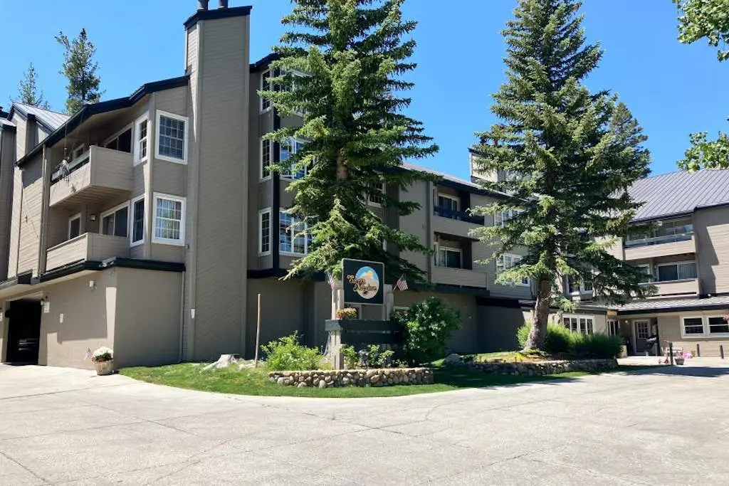 Sierra Megeve 9