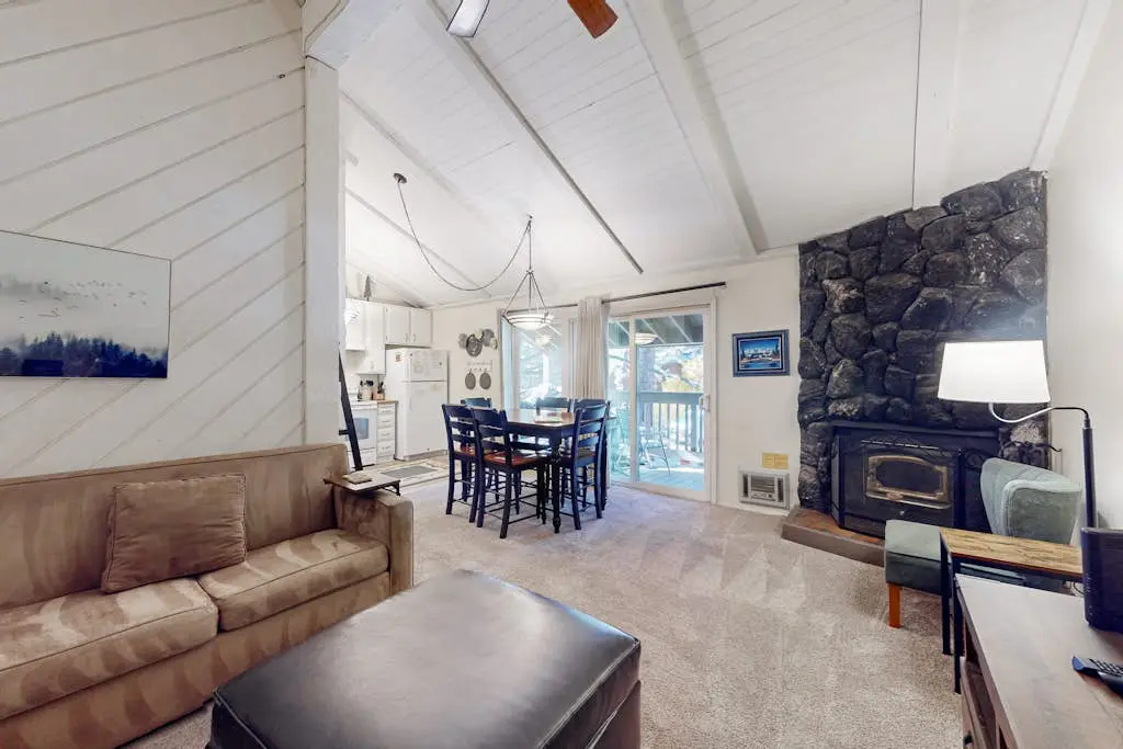 Sherwin Villas 39 D