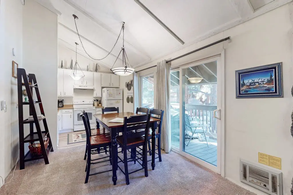 Sherwin Villas 39 D