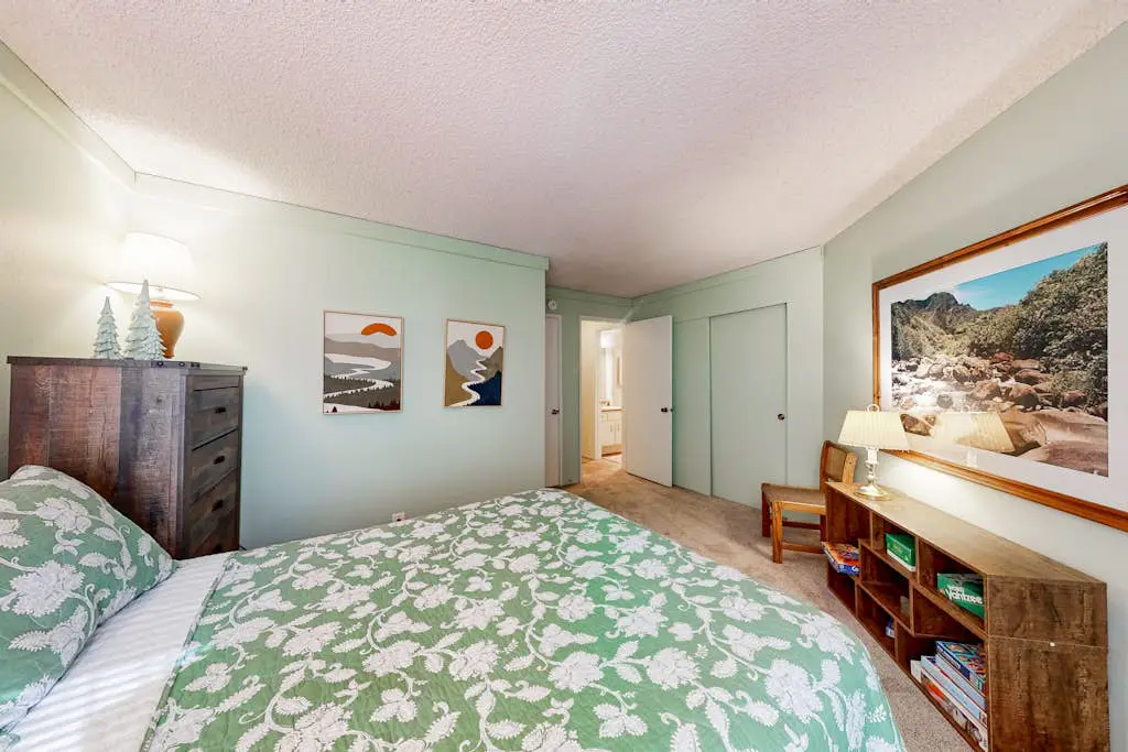 Sherwin Villas 39 D