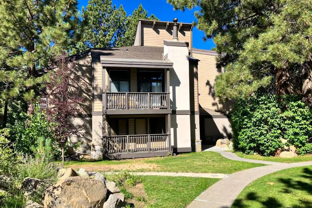 Sherwin Villas 39 D