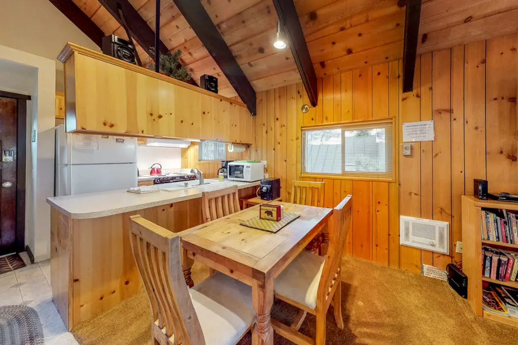 Mammoth View Villas 35