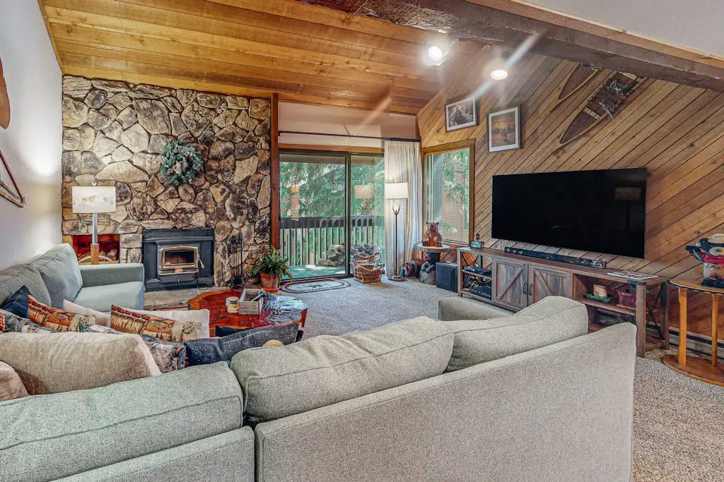 Snowcreek 56