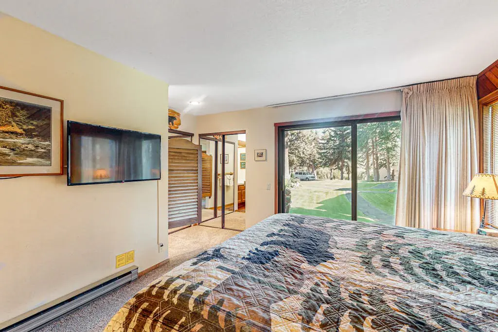 Snowcreek 56