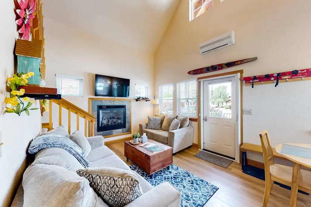 Dover Hideaway