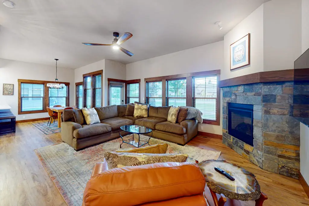 Pend Oreille Hideaway